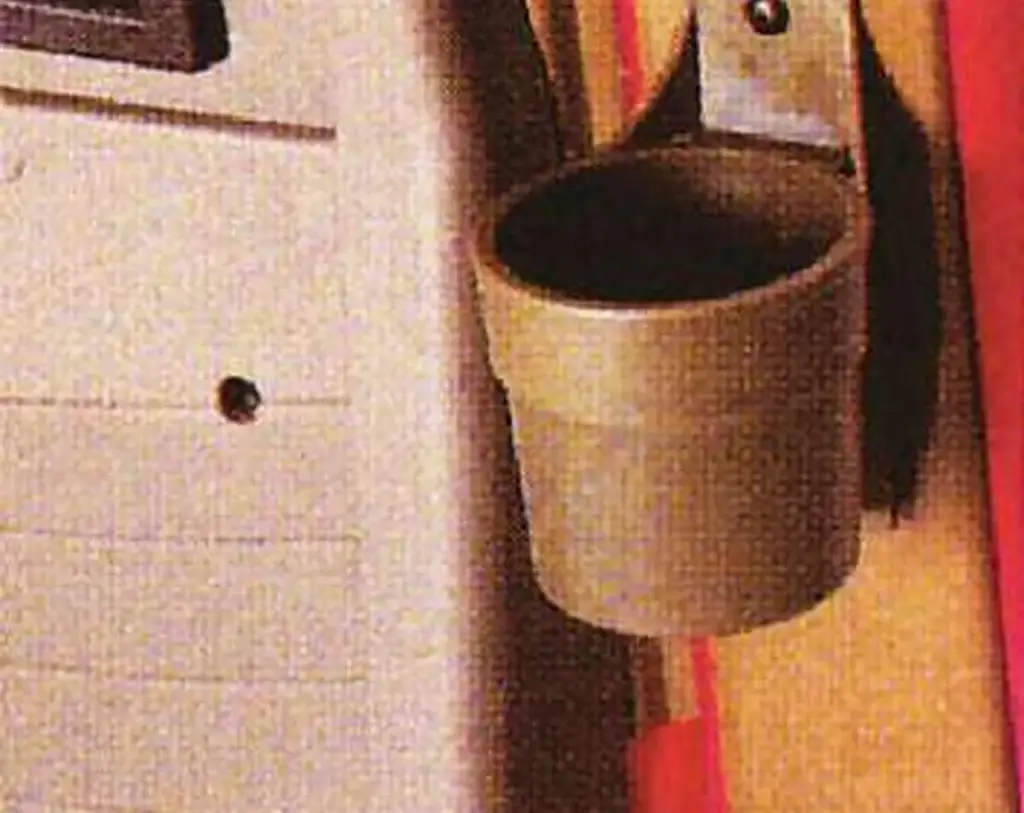 Back Cup Holder